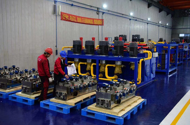 ��ͨ���b�y